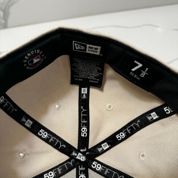 New Era Detroit Tigers Corduroy 59FIFTY Fitted Hat 1984 World Series Patch 7 1/8 - Picture 7 of 8